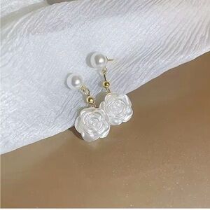 White Rose Pearl Earrings
